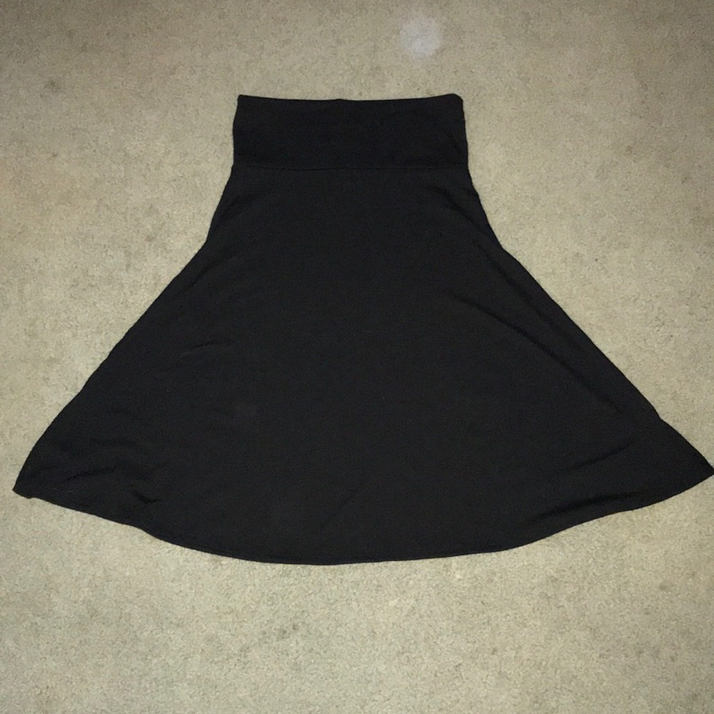 Black LulaRoe Azure Skirt